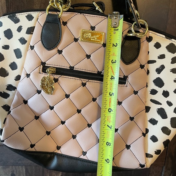 Betsy Johnson handbag - Picture 10 of 10